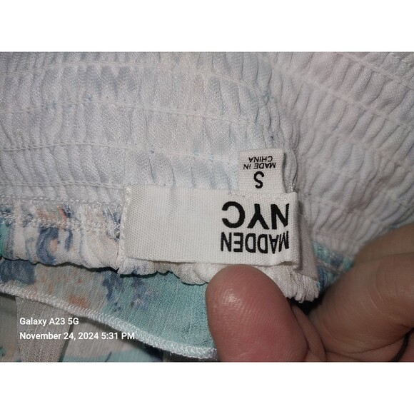 MADDEN NYC Floral Smocked Double Ruffle Skort Small - Picture 5 of 7